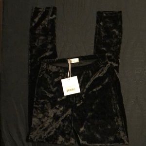 Velvet leggings
